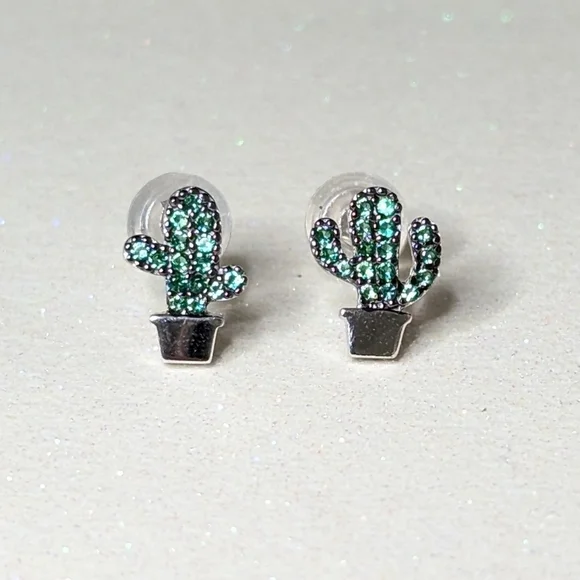 Cactus asymmetrical 925 sterling silver stud earrings - Picture 4 of 6